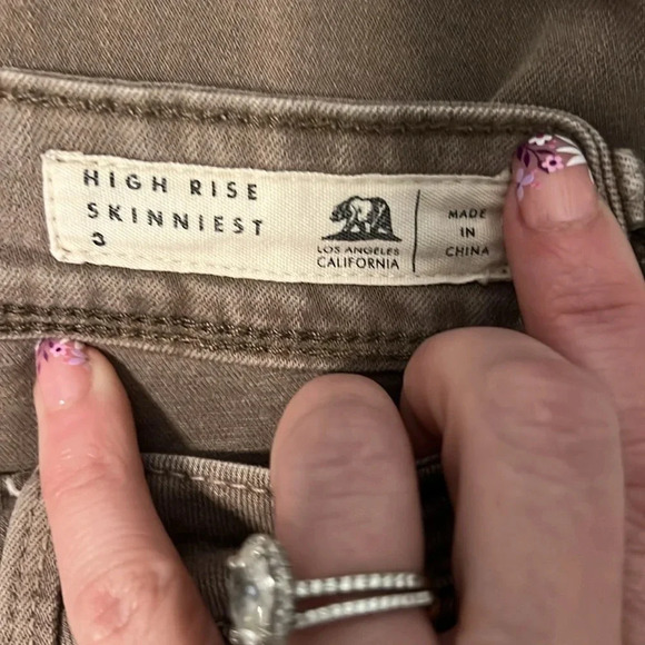 Bullhead Light Brown High Rise Skinniest Jeans - size 3 - Picture 6 of 9